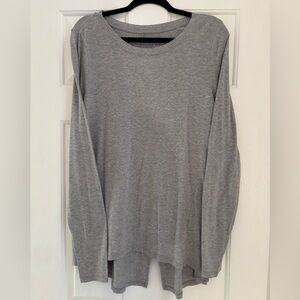 AnyBody Fishtail Hem Yoga & Pilates Grey Cotton Top $55 - Medium Tall
